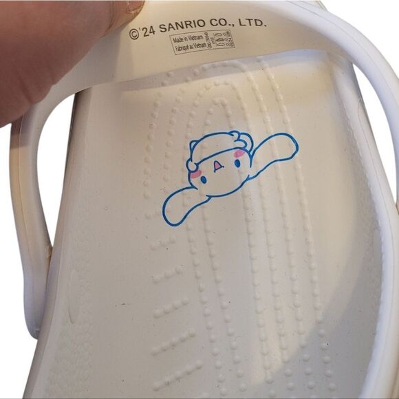 Crocs x Sanrio Men\'s White Cinnamoroll Crocs Size US 13 NWT main image 6